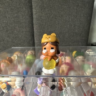 POP MART Crybaby Mini Vinyl Figurine Brown Lighting the night sky 