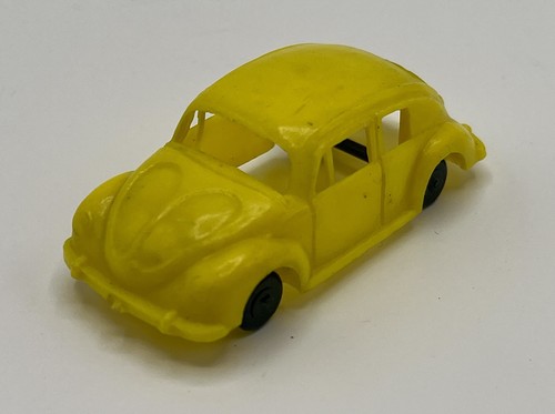 VW coccinelle jaune en