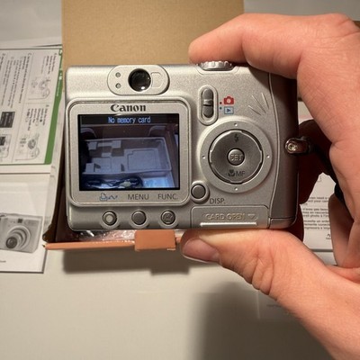 Canon PowerShot A520 4.0MP Digital Camera Silver w/4x Zoom Tested