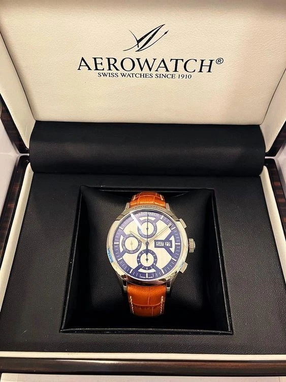 Aerowatch Les Grandes Classiques / LP.: 2700.- - Bild 4 von 4