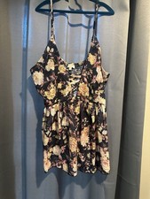 Floral Print Adjustable Straps Tank Top, Size Large, Buckle Brand