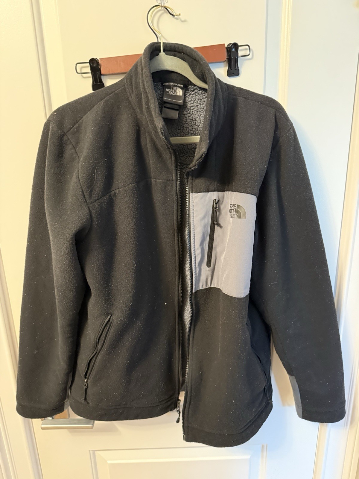 Black Gray Full Zip Size M