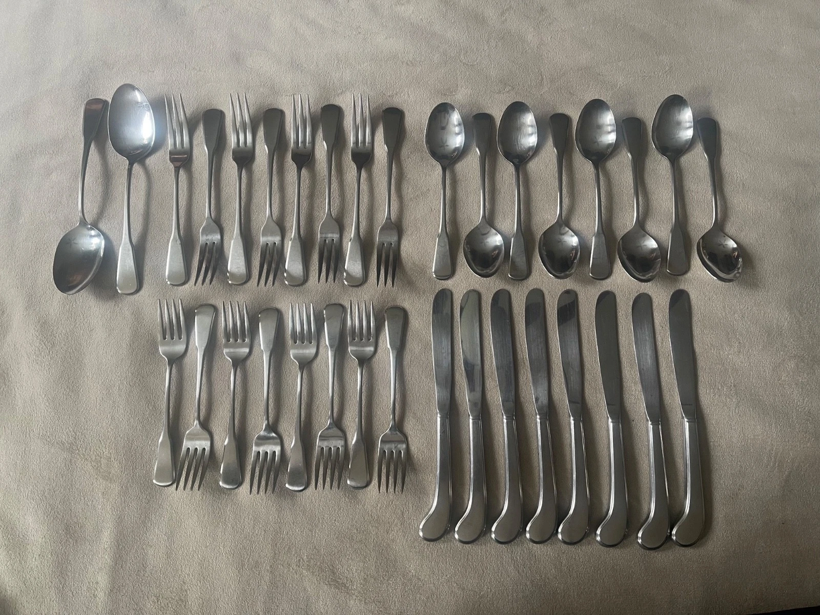 41 Piece Oneida INDEPENDENCE 3 Tine Dinner Forks Deluxe Stainless Flatware Set