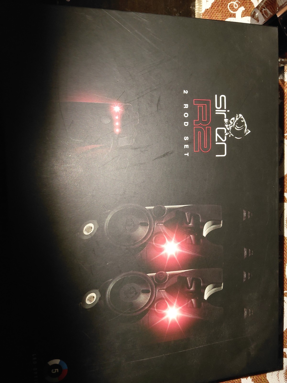 Nash R2 Siren 2-Rod Presentation Set with Receiver