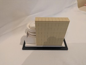 LEGO ARCHITECTURE (21004) Solomon Guggenheim Museum Complete w/ Box & Manual