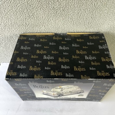 The Beatles Vandor Newspaper Taxi Cookie Jar Box 1999 Release NEW