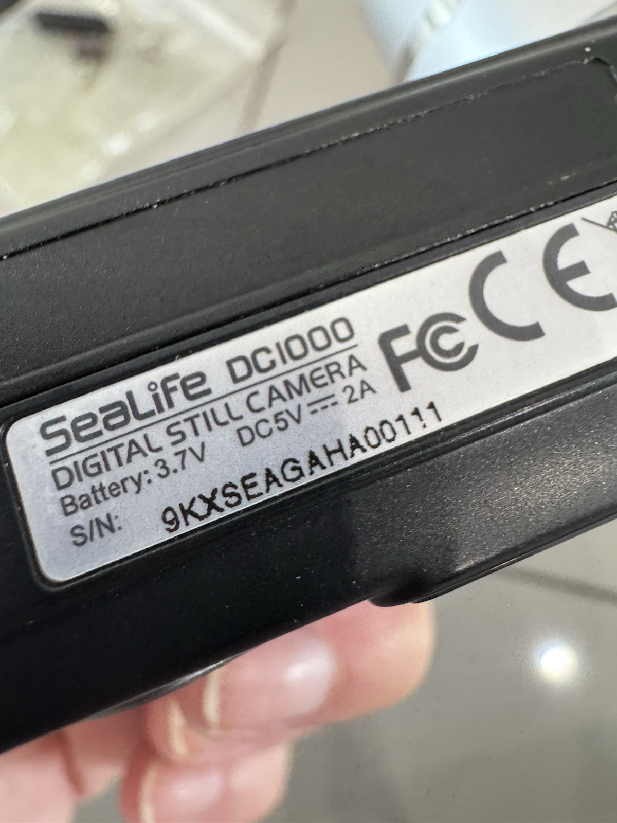 SeaLife DC1000 Digital Underwater Camera With Accessories