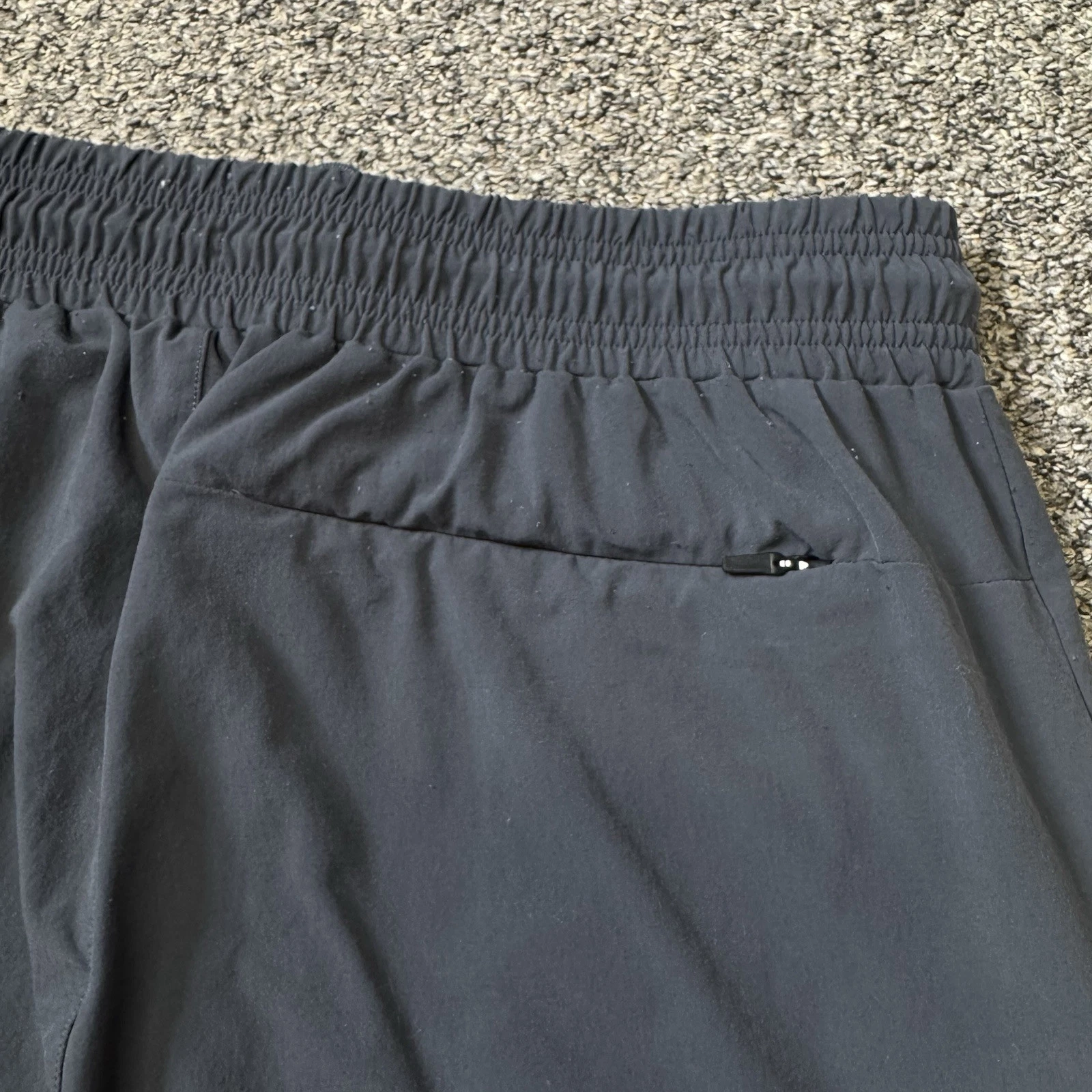 alo-yoga workout soft sweatpants