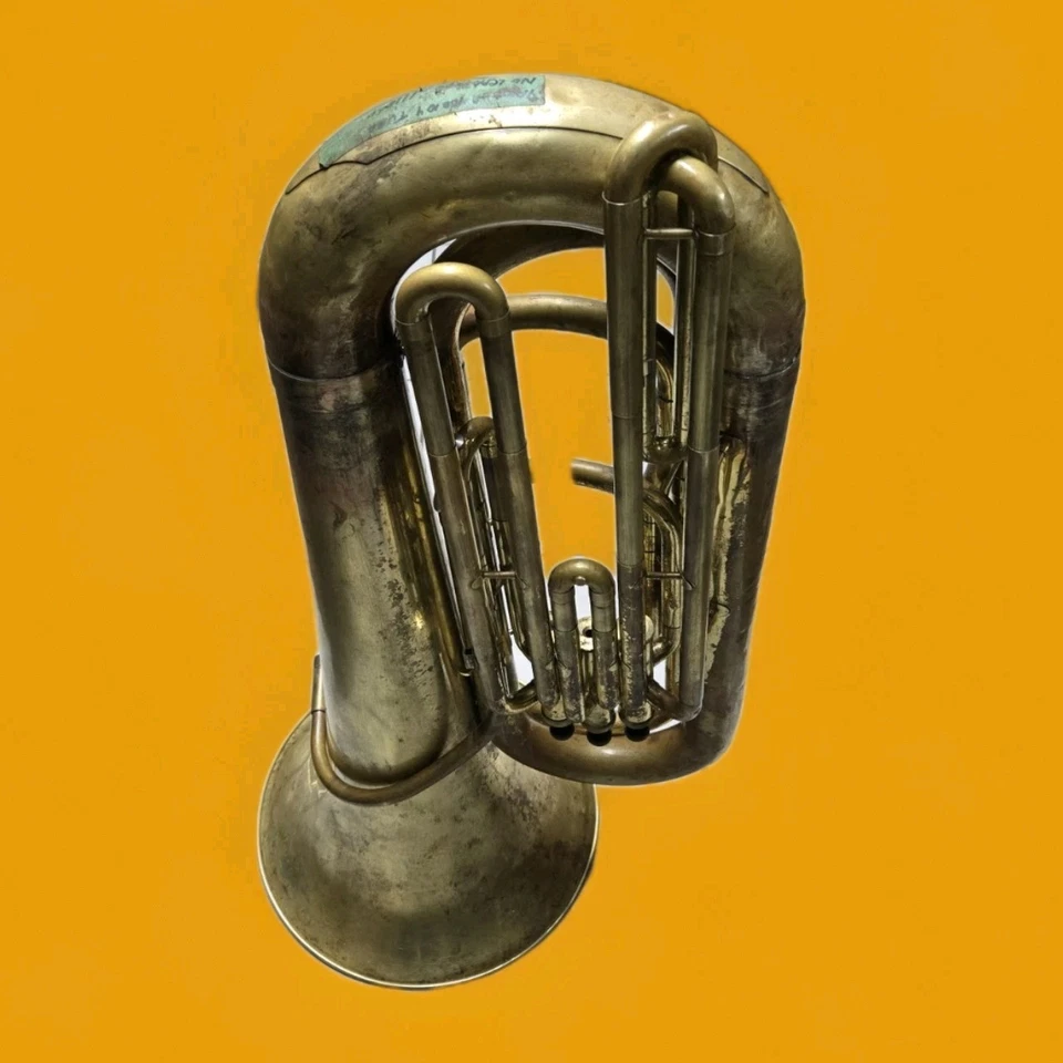 Yamaha YBB104 BBb Tuba para Restauración Sin Estuche S/N 111060 Foto 4 de 4