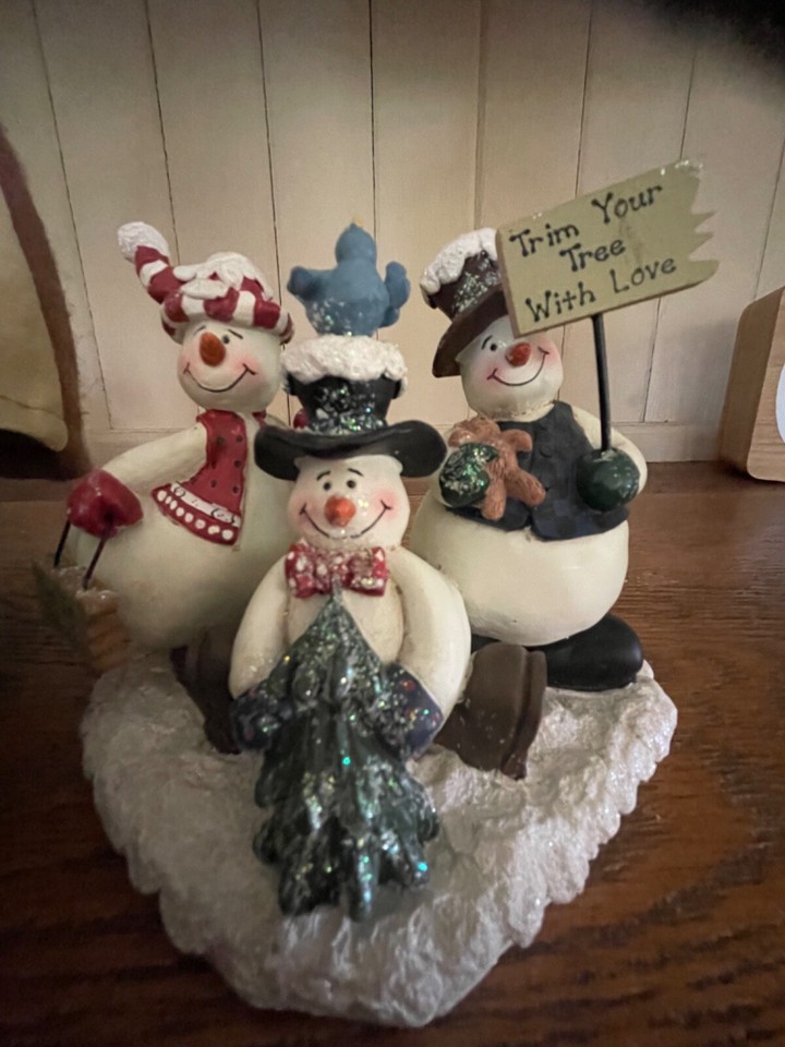 Christmas decorations. 3 characterful fabric & 1 china decoration, job