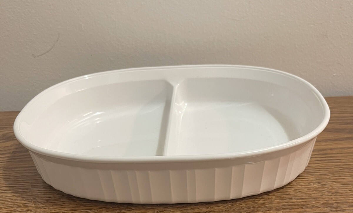 Corning Ware F-6-B French White Oval Divided Casserole Dish EUC