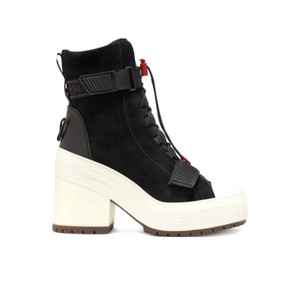 chuck taylor all star block heel size 8 