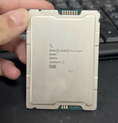 Intel Xeon Platinum 8469C QS Step 6 2.6G 3.1G/350W CPU RF 48 Core LGA4677