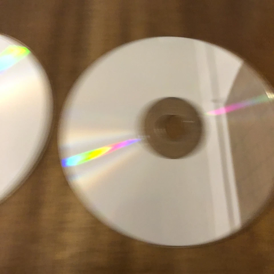 Microsoft Encarta 98 Encyclopedia for PC, CD only, 2 discs - Image 2 of 3