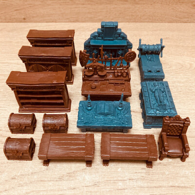 HeroQuest Set Mobili Completo 22 Pezzi - Miniature Gioco Base Avalon Hill 2021