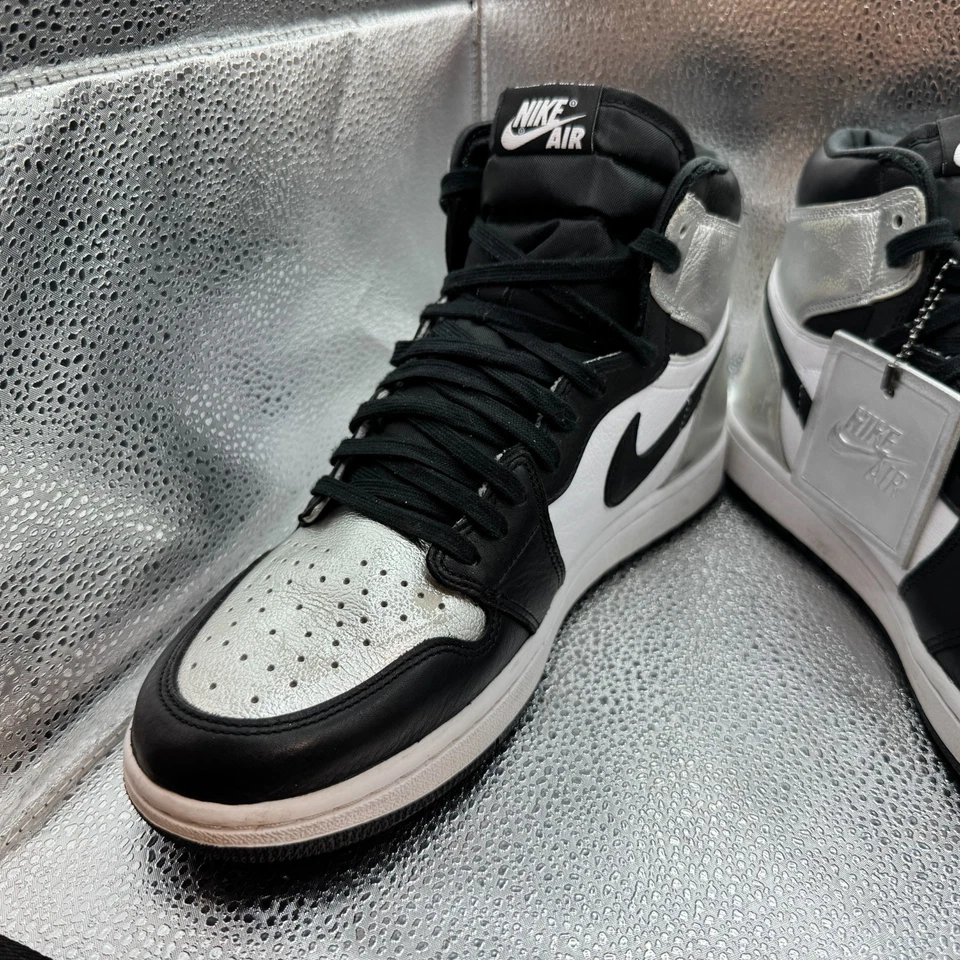 Size 12 Air Jordan 1 High OG Womens Black White Silver Toe Sneaker CD0461-001 - Image 3 of 4
