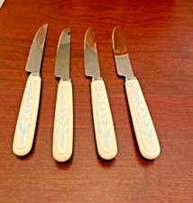 Corning Corelle BLUE LILY Dinner Knife Set Of 4