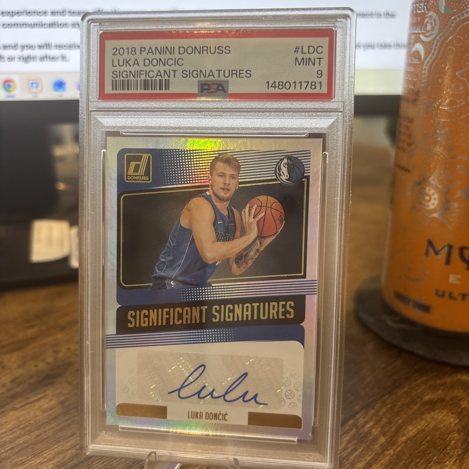 2018 Panini LUKA DONCIC SIGNIFICANT SIGNATURES ROOKIE AUTO PSA 9!! DALLAS MAVS view 1