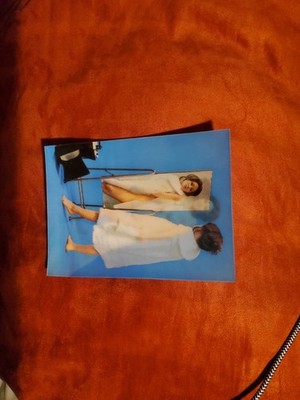Erotik 3D Wackelkarte/Wechselbild PK-310 Trying on fur Coat 60/70er JahreVintage
