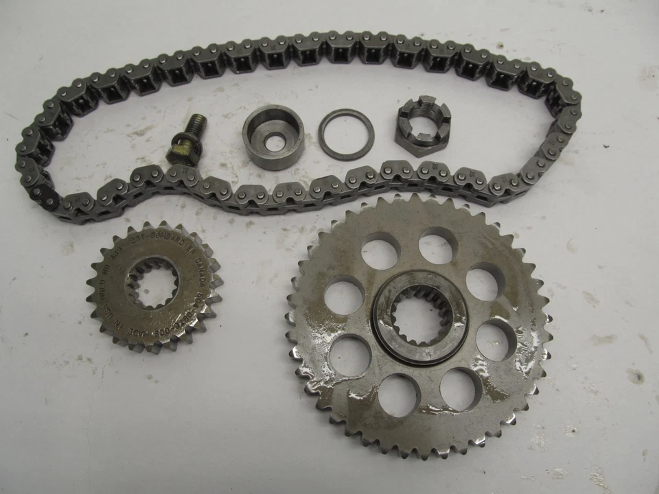 SKI DOO ST470 ST 470 1993 Fórmula cadena de transmisión y piñones de transmisión Foto 3 de 4