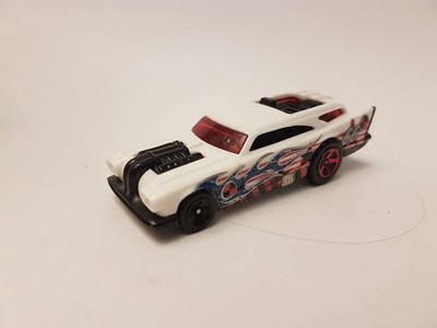 Hot Wheels Acceleracers Jack Hammer 2004 white plastic body metal base 1/64 