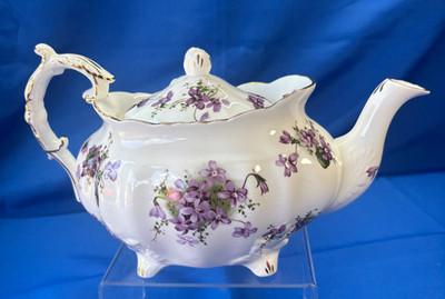 Hammersley Large Teapot Victorian Violets Pattern with Gold Trim  - Full Size