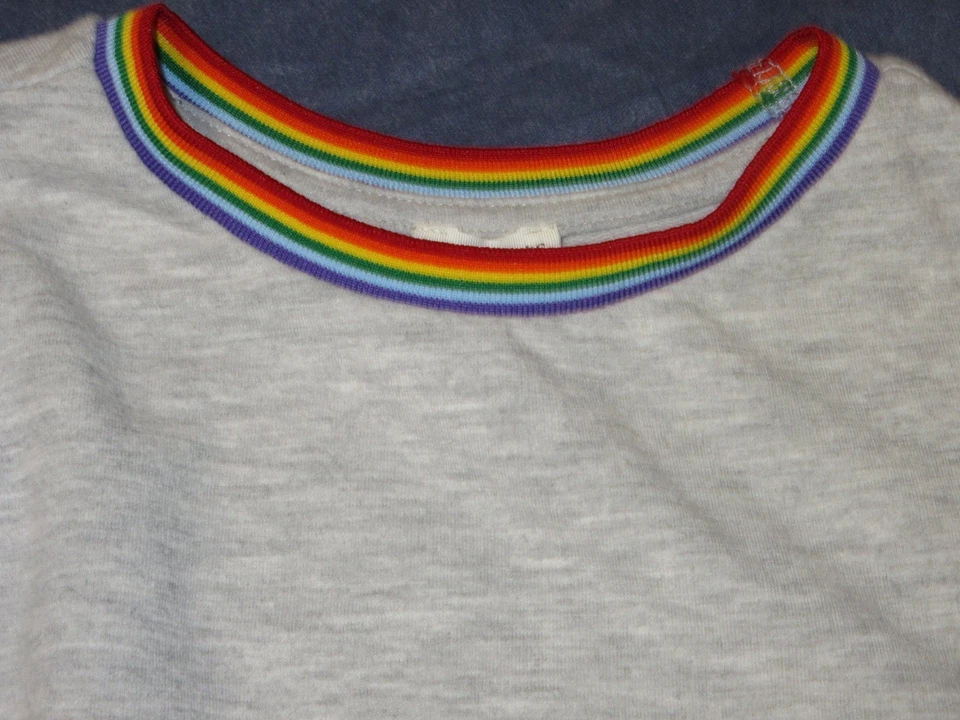 Vestido para niñas de CREWCUTS J Crew - Talla S o 6 - Terry francés gris con ribete de arco iris Foto 2 de 2