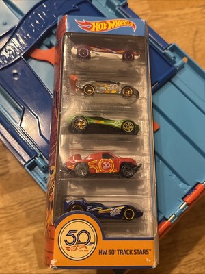 Hot Wheels Track Builder System Race Crate  + HW 50 Track Stars 5 Autos