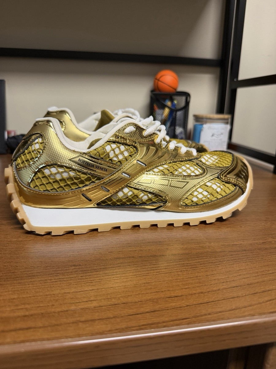 Gold Bottega Veneta Orbits Size 43(10) Worn Twice Excellent