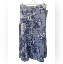 Lauren Ralph Lauren Dorchst Blue full floral button up skirt, Size 4