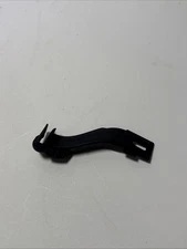 2009 BMW 335xi 335i 328i 328xi E92 E93 Right Headlamp Arm Support 51647019778