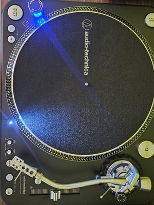 Audio-Technica AT-LP140XP Turntable - Black