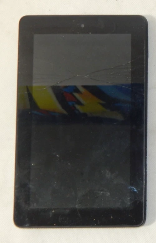 Lot of 3 Amazon Kindle Fire For Parts E0700 E0682 - Image 2 of 4