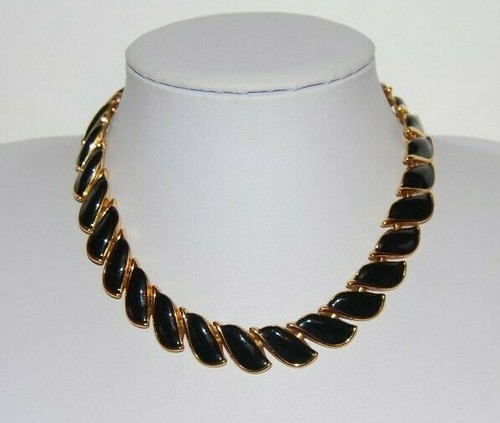 VINTAGE NAPIER GOLD TONED METAL AND 