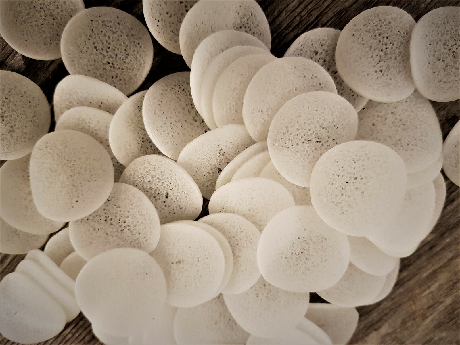 HelX Helix Helx Flake 30mm weiß 12,5ltr Filtermedium Koi Teich