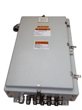 Cutler-Hammer Panelboard Pow-R-Line PRL1a 1ph 100a in Stahlin N30206HWT Enclosur