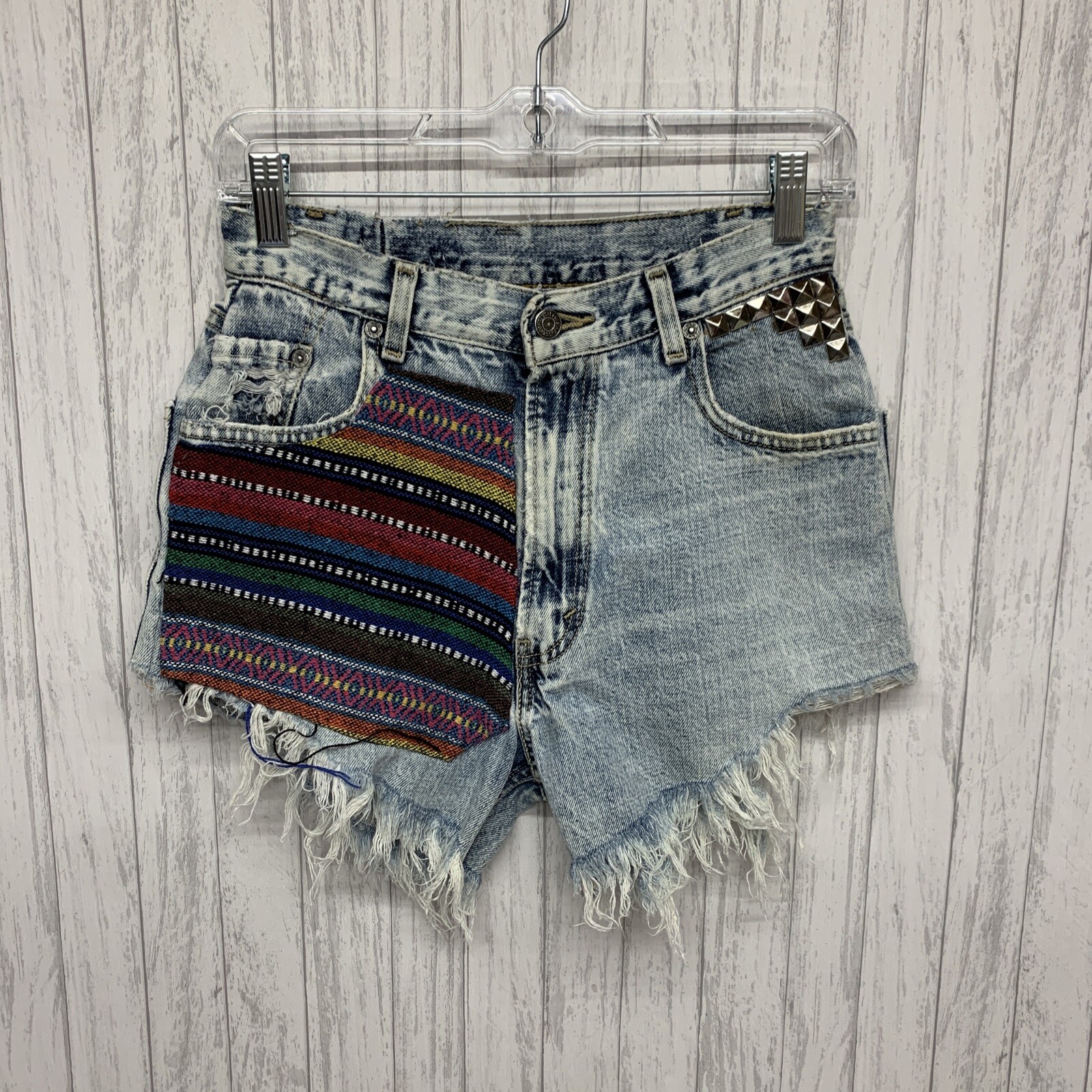 Womens Size 26 Levi's Vintage Festival Shorts Tribal | eBay