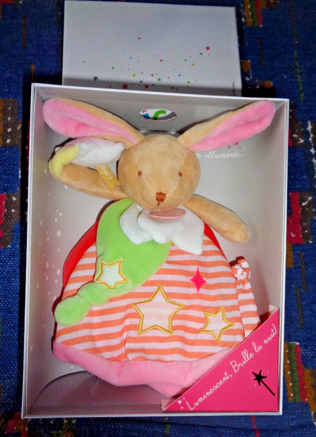 Doudou plat lapin magic Doudou et Compagnie vert orange etoile luminescent