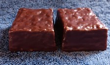 HTF Lot 2 Pc Play Toy Kitchen Food Vtg CDI Brownie Chocolate 1980s 90s Desserts