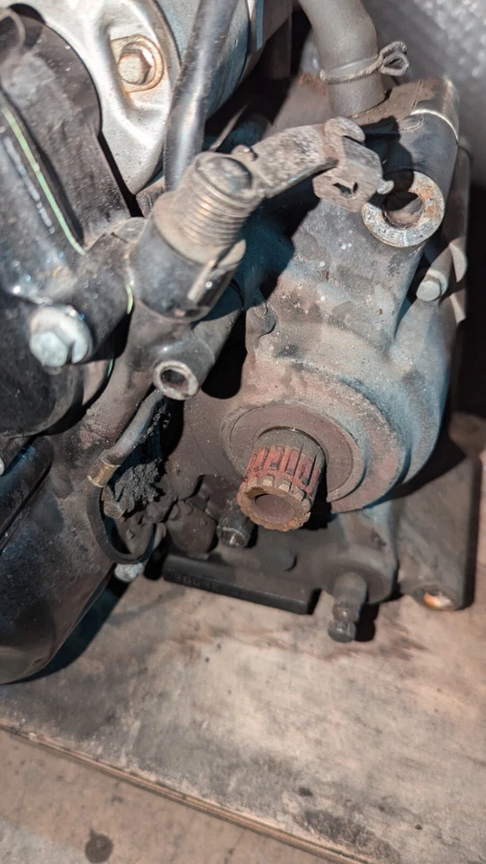 kompletter gut laufender Motor Honda Vigor FX650 RD09 nur 35tkm !!! - Bild 2 von 4