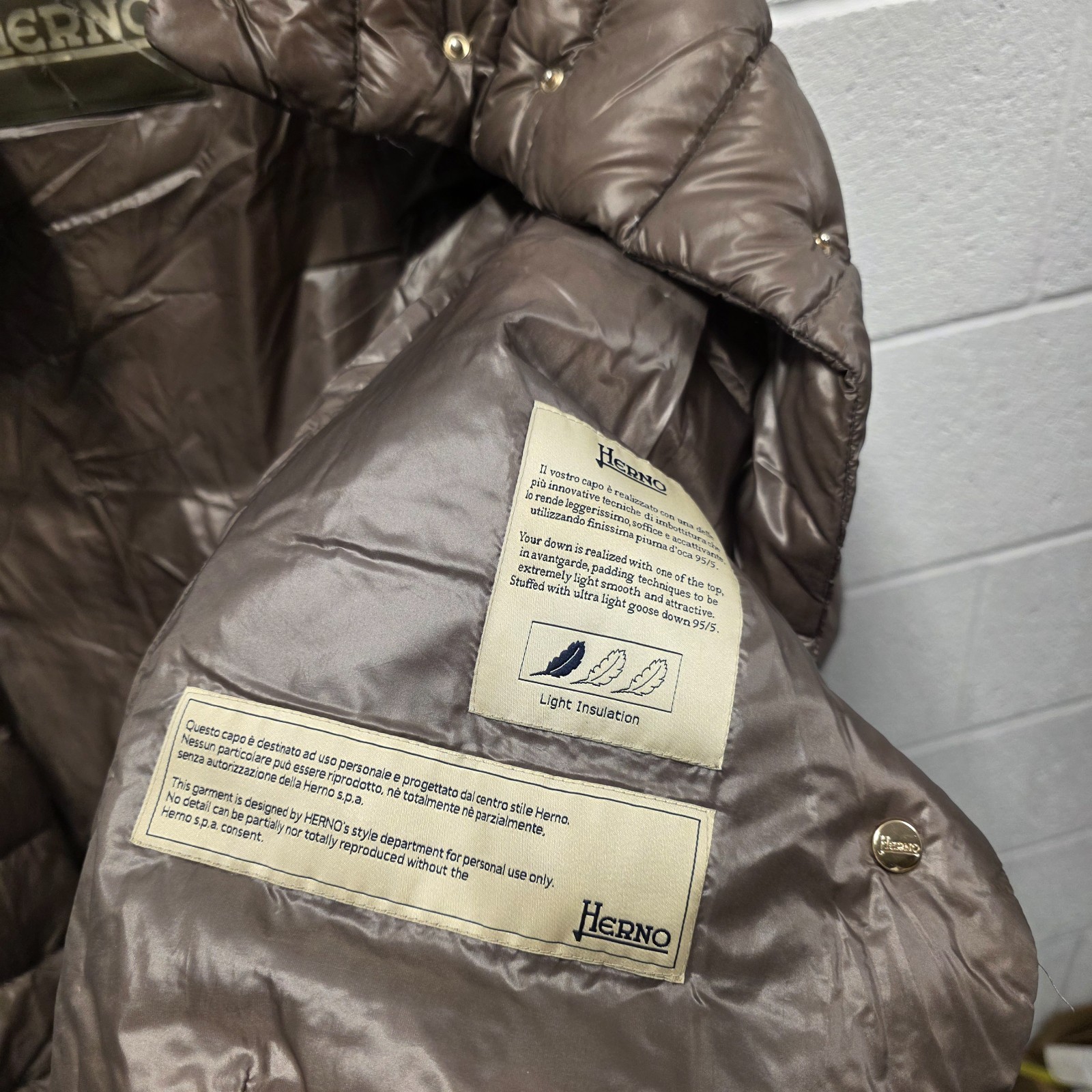 Herno Womans Authentic Down Puffer Jacket Size 40… - image 11