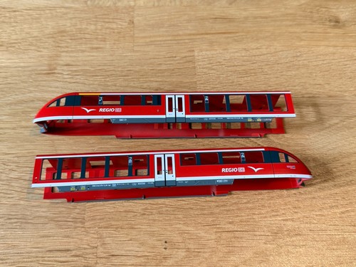 Tillig 02882 - Desiro 642 079 DB Regio - Gehäuse - TT, Art.Nr.: 203952, 203951 | Condition: Als Ersatzteil / defekt