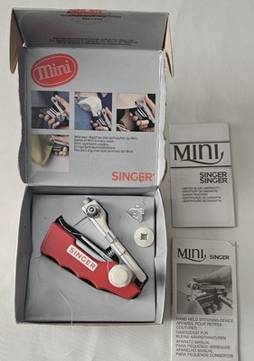 Singer Mini   Handnähgerät / Handheld Stitching Device , Vintage 