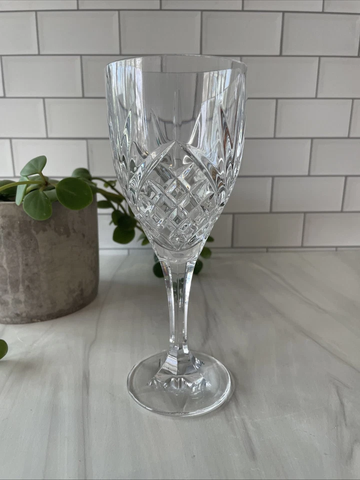 GODINGER Dublin Shannon Crystal Water/Wine Glass 8 OZ. Gorgeous! - Image 4 of 4