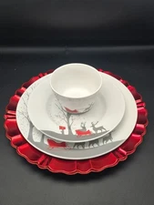 Fifth 222 Sleigh 8 Place Setting Lot Dinner & Salad Plates, Soup Cups Christmas