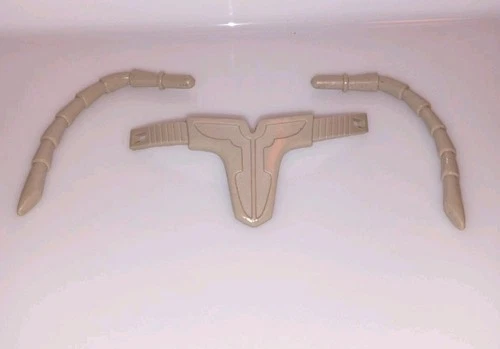 Bugly Antennas And Belt G1 Transformers Accessory Pretender Decepticon