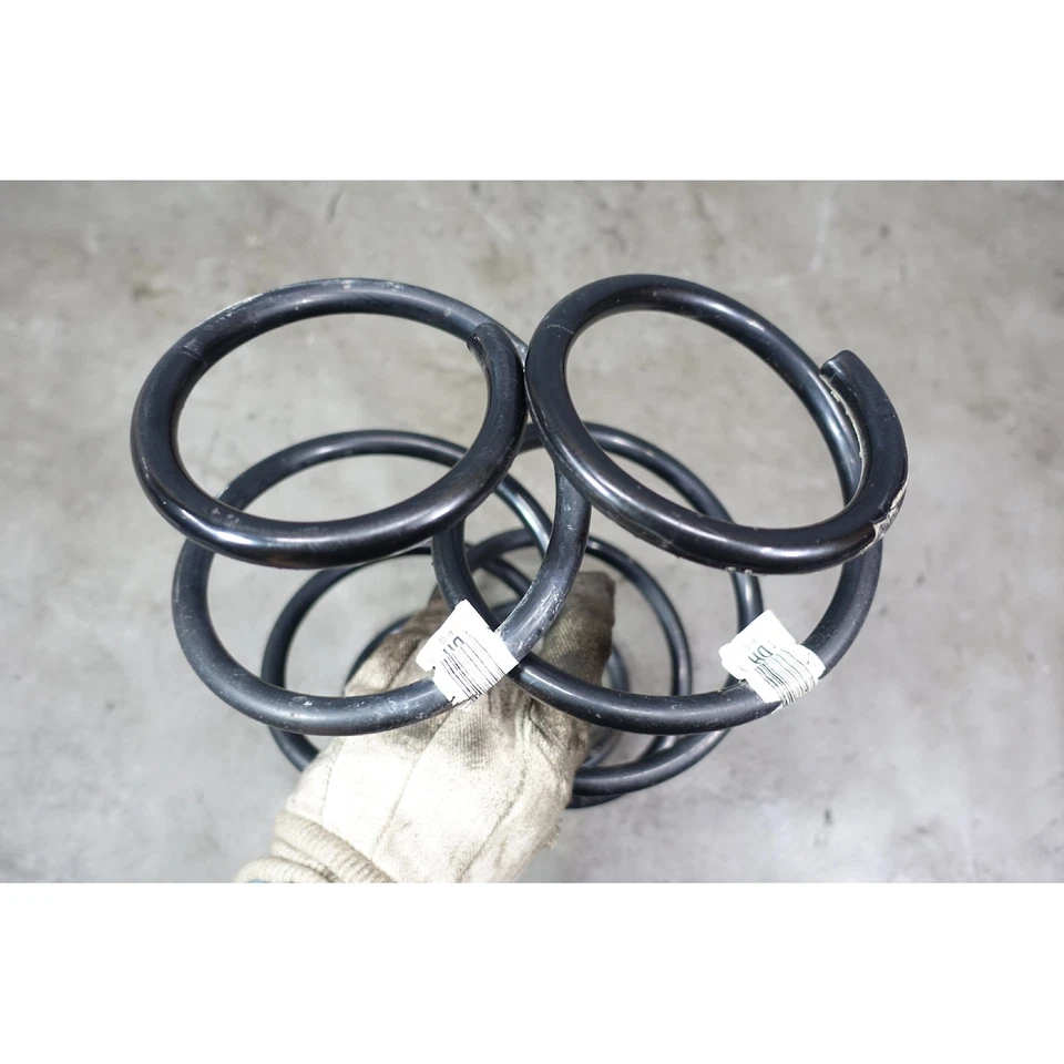 BMW F30 F31 328d xDrive 2014-2015 eje delantero de fábrica par de muelles helicoidales izquierdo derecho Foto 2 de 3