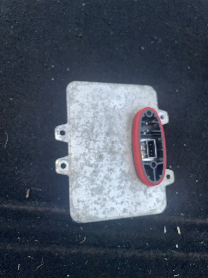 MÓDULO DE FAROS DE CAJA DE XENÓN CADILLAC ESCALADE 2007 2008 2009 2010 2011 5DV009000 Foto 2 de 3