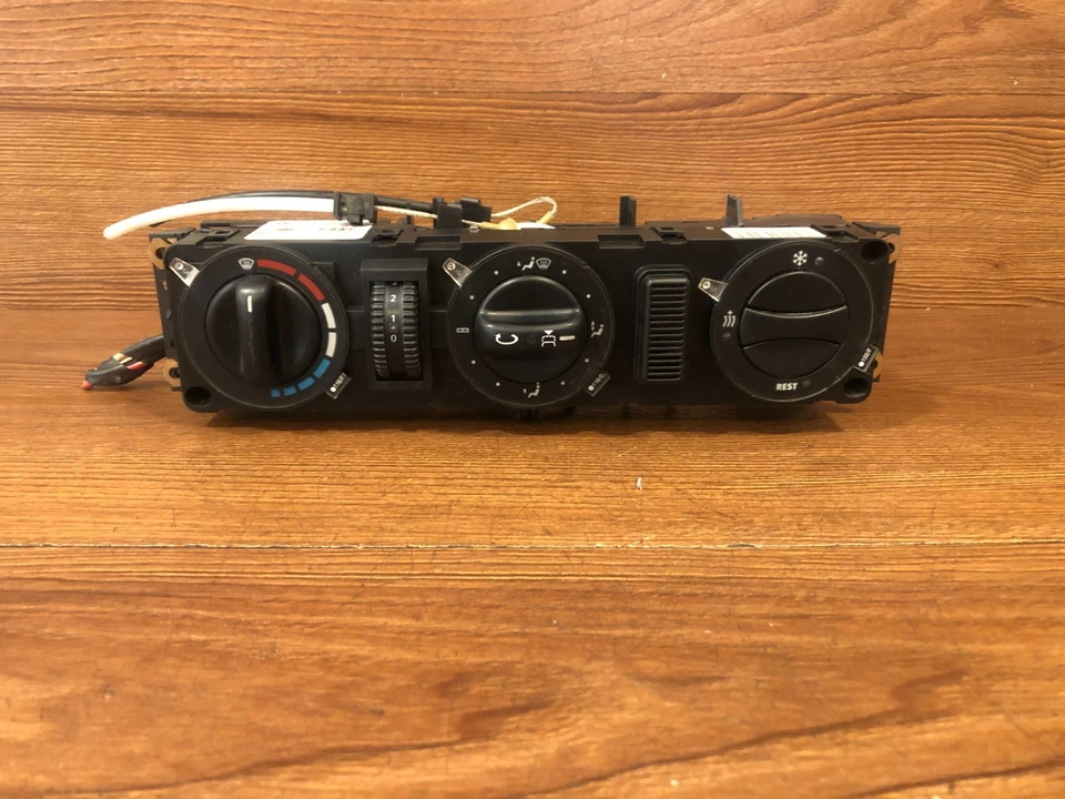 2003-2006 MERCEDES SPRINTER 2500 3500 AIR AC CLIMATE CONTROL HEATER SWITCH OEM - Image 3 of 4
