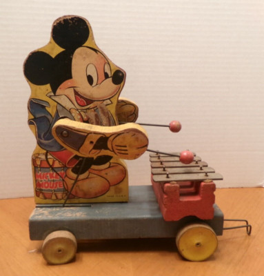 FISHER PRICE PULL TOY 1939 MICKEY MOUSE XYLOPHONE # 798 WALT DISNEY PROD. U.S.A.